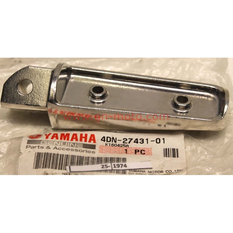 repose pied arriere gauche Yamaha bt1100 4dn-27431-01